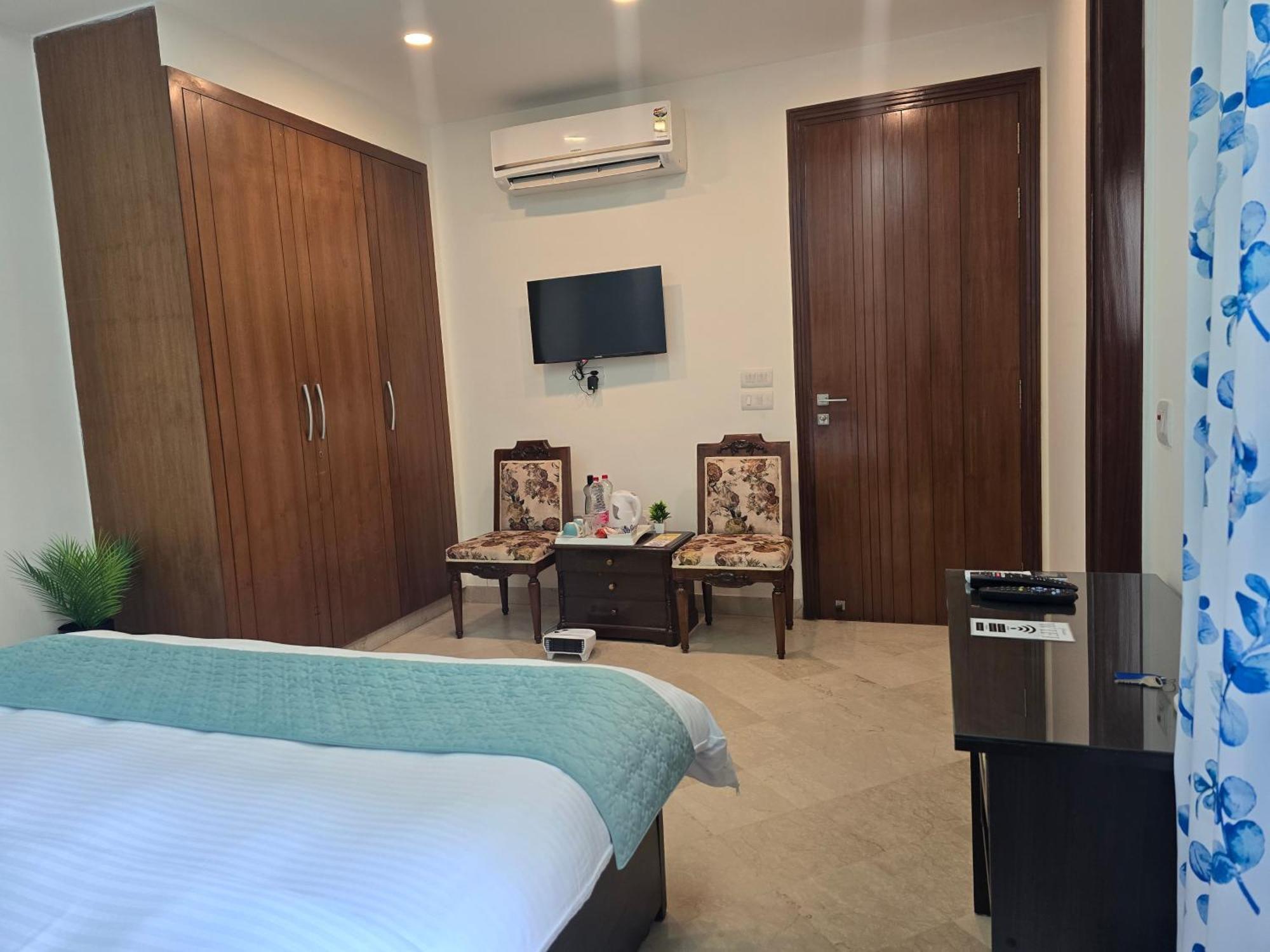 Bed & Breakfast Two Park *
